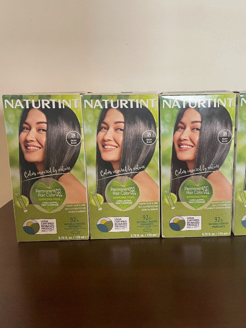 Naturtint Ebony Black - NWT